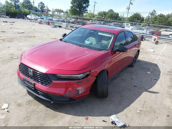 1HGCY1F47SA004812 2025 HONDA ACCORD - Image 2