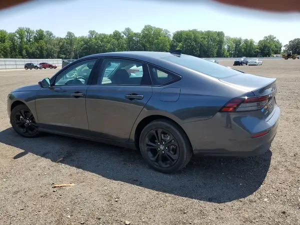 1HGCY1F47SA036644 2025 HONDA ACCORD - Image 2