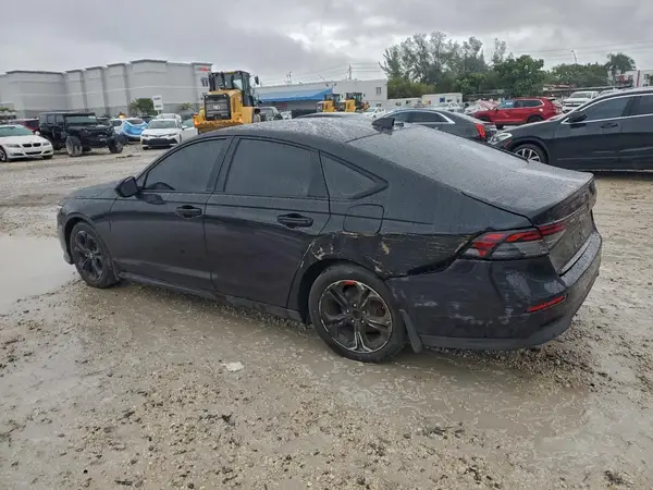 1HGCY1F47SA041889 2025 HONDA ACCORD - Image 2