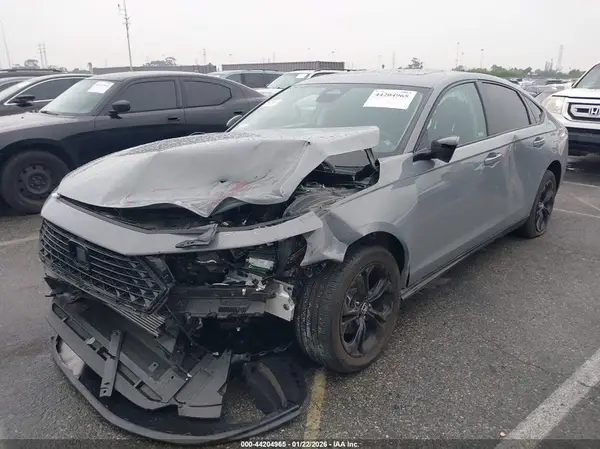 1HGCY1F47SA066565 2025 HONDA ACCORD - Image 2