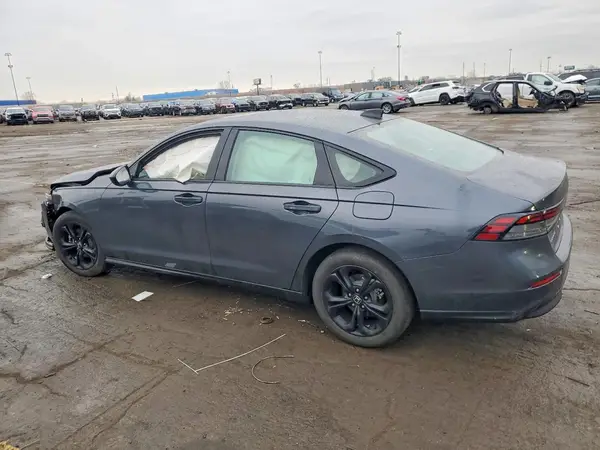 1HGCY1F47SA073760 2025 HONDA ACCORD - Image 2