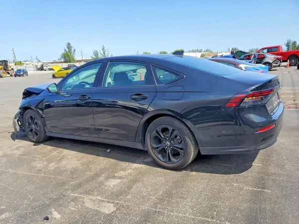 1HGCY1F48SA043831 2025 HONDA ACCORD - Image 2