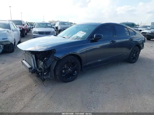 1HGCY1F49SA004245 2025 HONDA ACCORD - Image 2