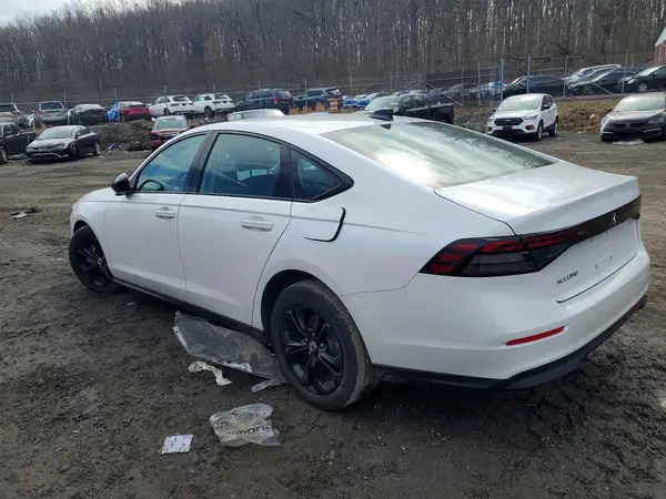 1HGCY1F49SA028187 2025 HONDA ACCORD - Image 2