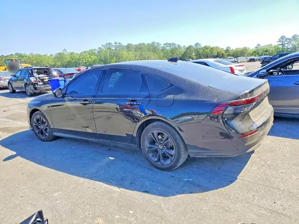 1HGCY1F49SA041537 2025 HONDA ACCORD - Image 2