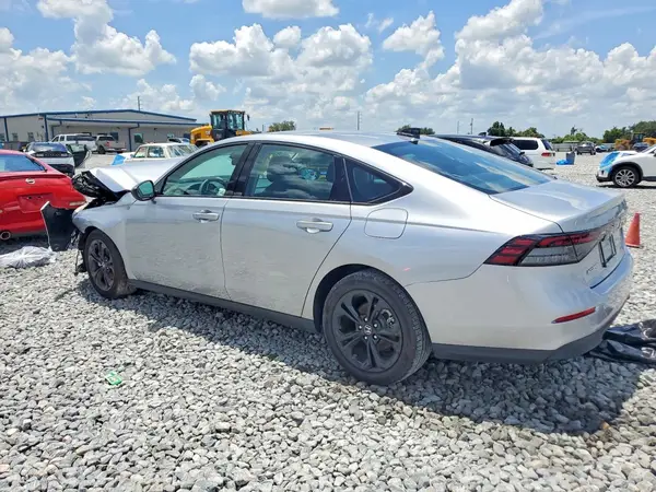 1HGCY1F49SA075364 2025 HONDA ACCORD - Image 2