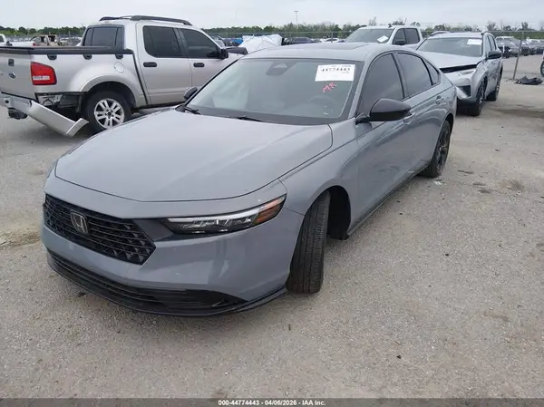 1HGCY1F4XSA001841 2025 HONDA ACCORD - Image 2
