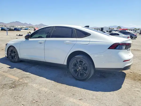 1HGCY1F4XSA010555 2025 HONDA ACCORD - Image 2