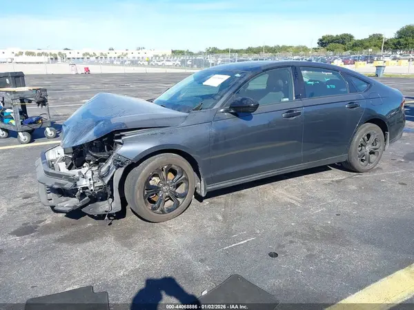 1HGCY1F4XSA010846 2025 HONDA ACCORD - Image 2
