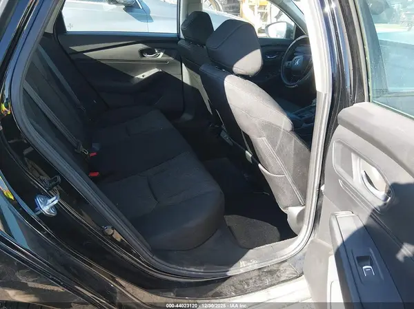 1HGCY1F4XSA011818 2025 HONDA ACCORD - Image 8