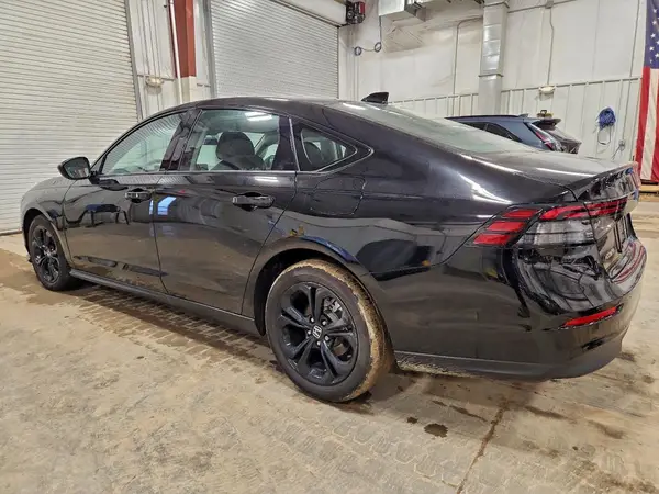 1HGCY1F4XSA015111 2025 HONDA ACCORD - Image 2