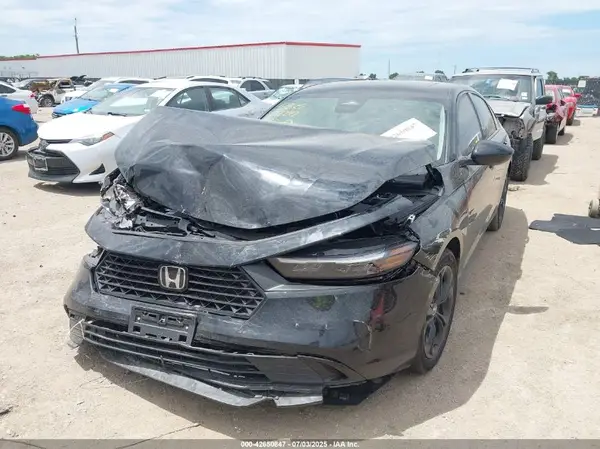 1HGCY1F4XSA016520 2025 HONDA ACCORD - Image 2