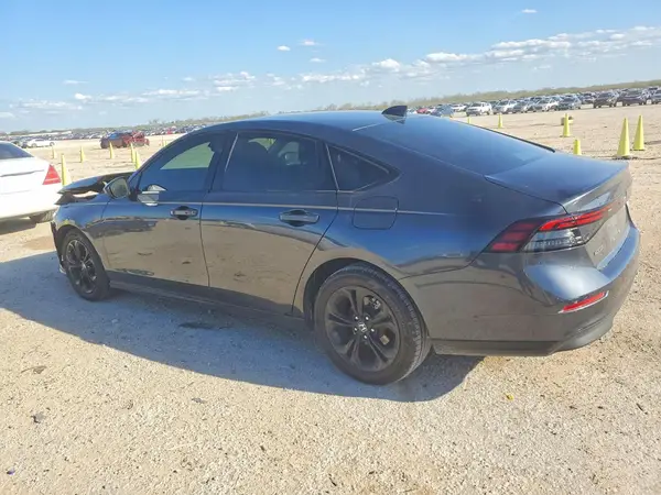 1HGCY1F4XSA019448 2025 HONDA ACCORD - Image 2