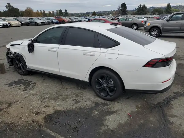 1HGCY1F4XSA026013 2025 HONDA ACCORD - Image 2