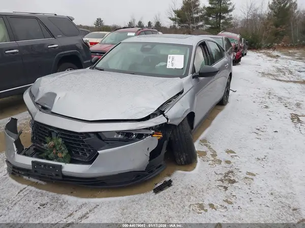 1HGCY1F4XSA033253 2025 HONDA ACCORD - Image 2