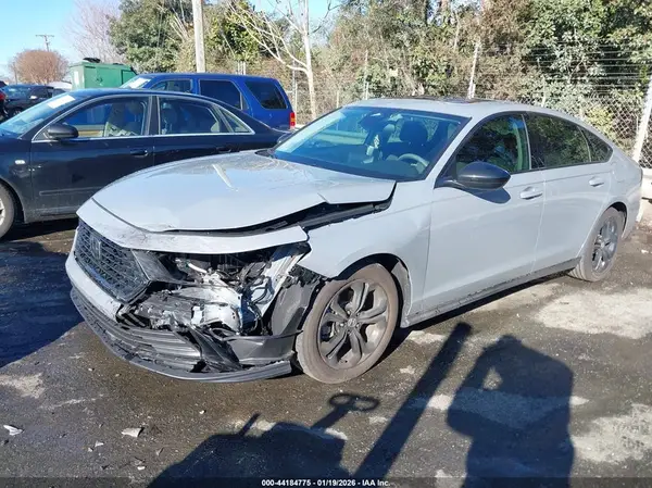 1HGCY1F4XSA034659 2025 HONDA ACCORD - Image 2