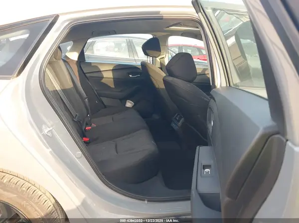 1HGCY1F4XSA063515 2025 HONDA ACCORD - Image 8