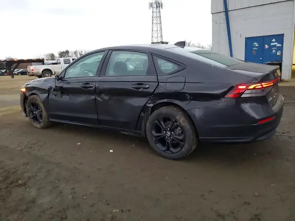 1HGCY1F4XSA069699 2025 HONDA ACCORD - Image 2