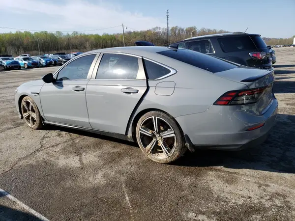 1HGCY2F50PA037561 2023 HONDA ACCORD - Image 2