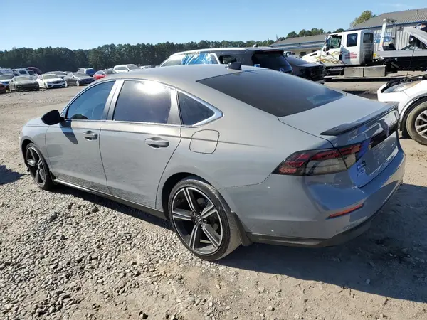 1HGCY2F50RA060163 2024 HONDA ACCORD - Image 2