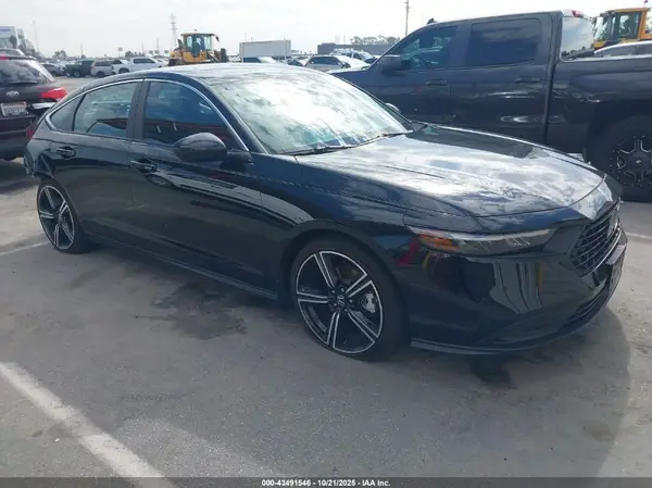 1HGCY2F50RA073561 2024 HONDA ACCORD - Image 1