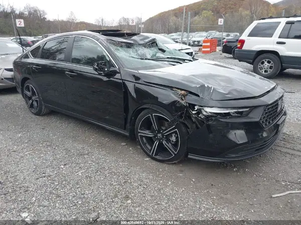 1HGCY2F50RA080610 2024 HONDA ACCORD - Image 1
