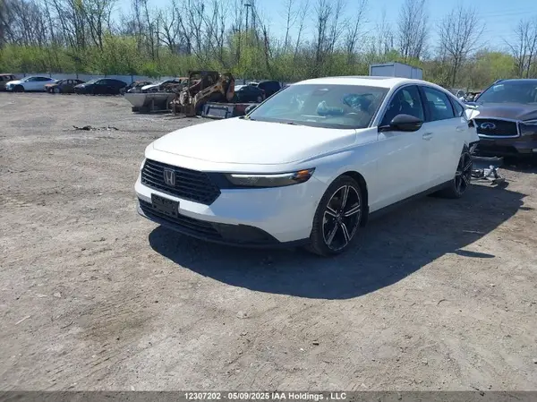 1HGCY2F50RA801279 2024 HONDA ACCORD - Image 2