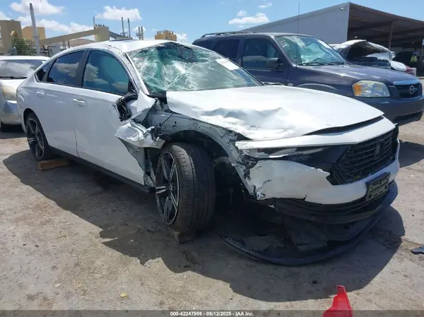 1HGCY2F51PA030635 2023 HONDA ACCORD - Image 1