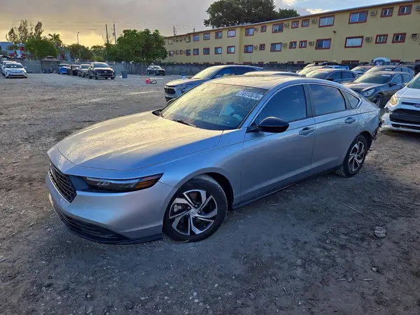 1HGCY2F51RA010565 2024 HONDA ACCORD - Image 1