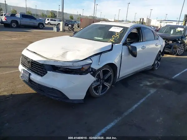 1HGCY2F51RA022375 2024 HONDA ACCORD - Image 2
