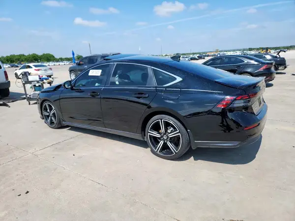 1HGCY2F51RA039290 2024 HONDA ACCORD - Image 2