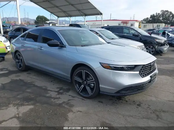 1HGCY2F51RA082303 2024 HONDA ACCORD - Image 1