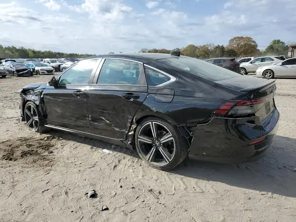 1HGCY2F52PA000396 2023 HONDA ACCORD - Image 2