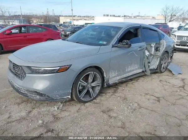 1HGCY2F52PA020552 2023 HONDA ACCORD - Image 2