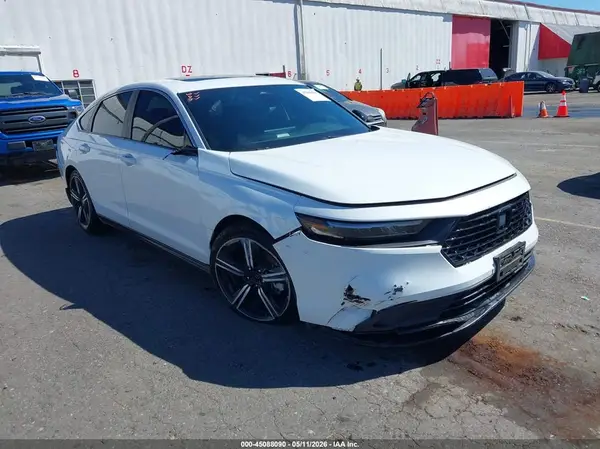 1HGCY2F52RA041338 2024 HONDA ACCORD - Image 1