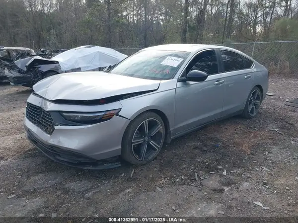 1HGCY2F52RA049908 2024 HONDA ACCORD - Image 2