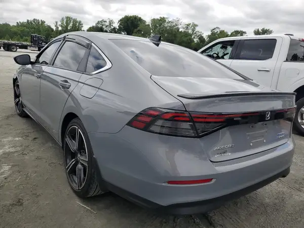 1HGCY2F52RA050217 2024 HONDA ACCORD - Image 2