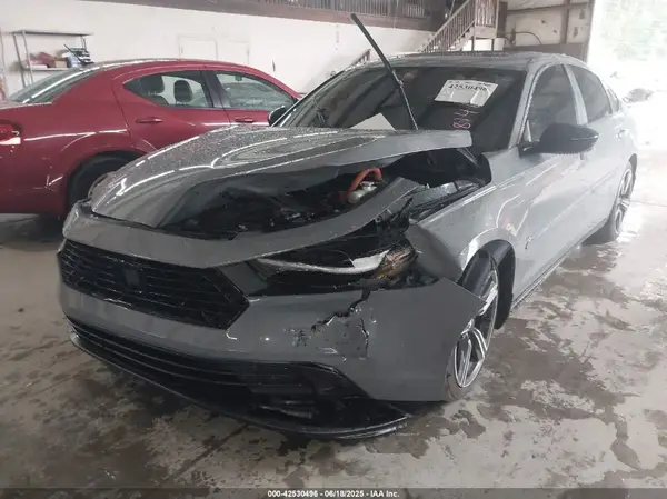 1HGCY2F52RA081466 2024 HONDA ACCORD - Image 2