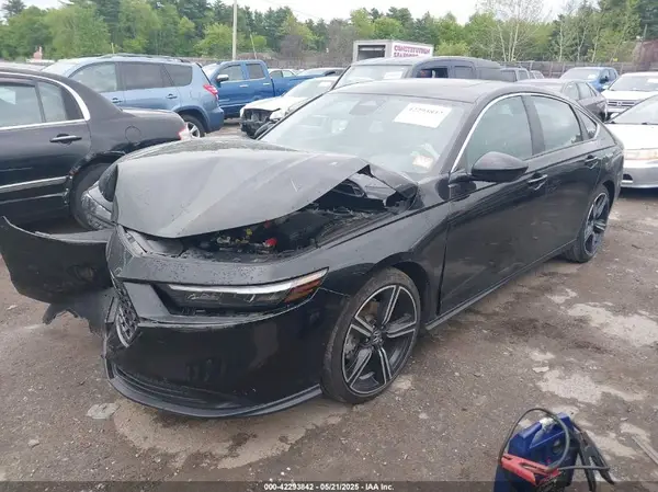 1HGCY2F53RA002743 2024 HONDA ACCORD - Image 2