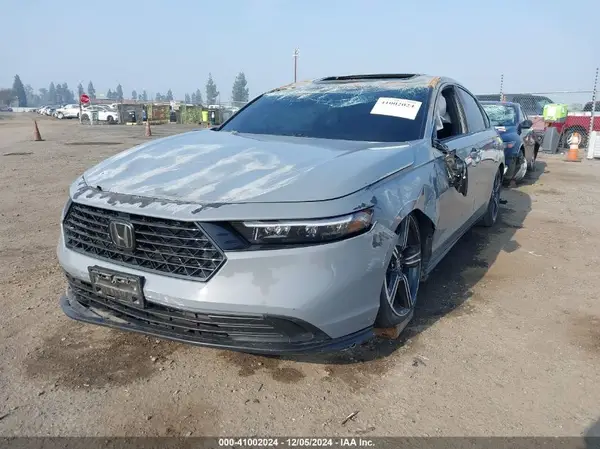 1HGCY2F53RA013208 2024 HONDA ACCORD - Image 2