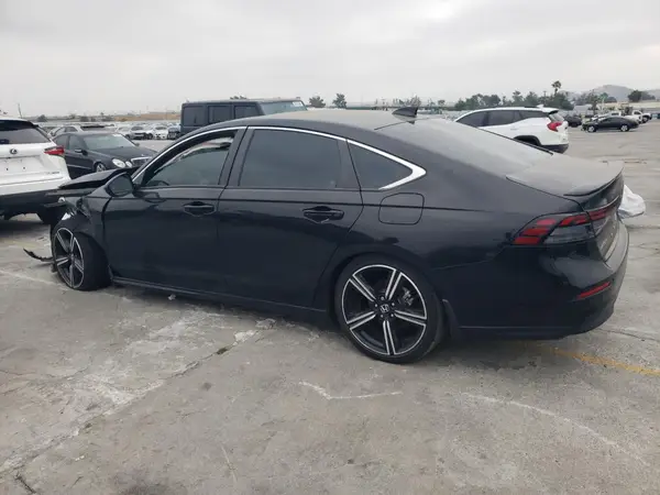 1HGCY2F54RA024895 2024 HONDA ACCORD - Image 2