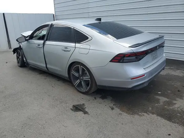1HGCY2F55RA037333 2024 HONDA ACCORD - Image 2