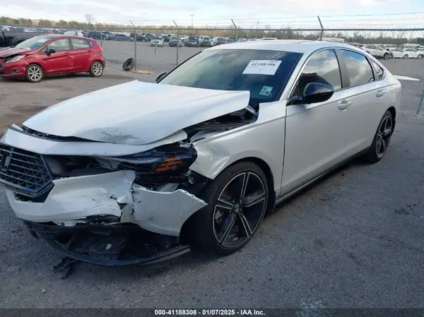 1HGCY2F55RA092557 2024 HONDA ACCORD - Image 2