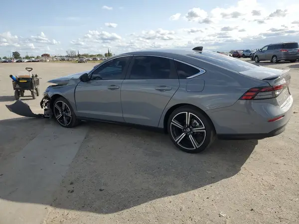 1HGCY2F55SA025608 2025 HONDA ACCORD - Image 2