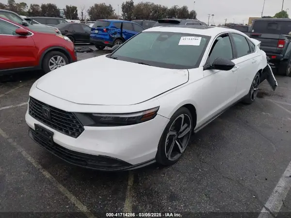 1HGCY2F56RA032075 2024 HONDA ACCORD - Image 2