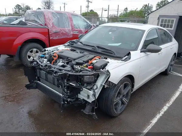 1HGCY2F56RA066744 2024 HONDA ACCORD - Image 2