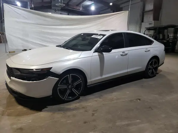 1HGCY2F56RA075427 2024 HONDA ACCORD - Image 1