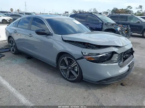 1HGCY2F57RA013227 2024 HONDA ACCORD - Image 1