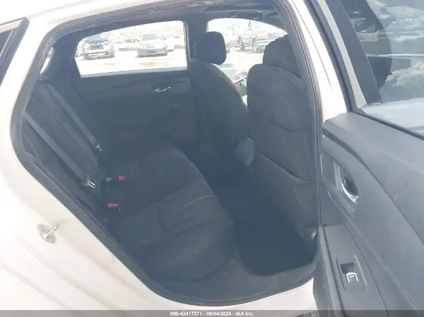 1HGCY2F57RA015558 2024 HONDA ACCORD - Image 8