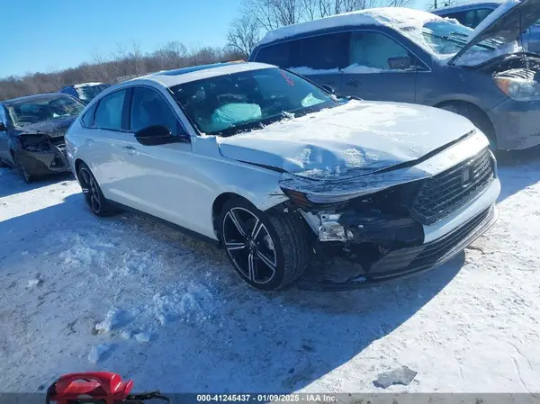 1HGCY2F57RA060306 2024 HONDA ACCORD - Image 1